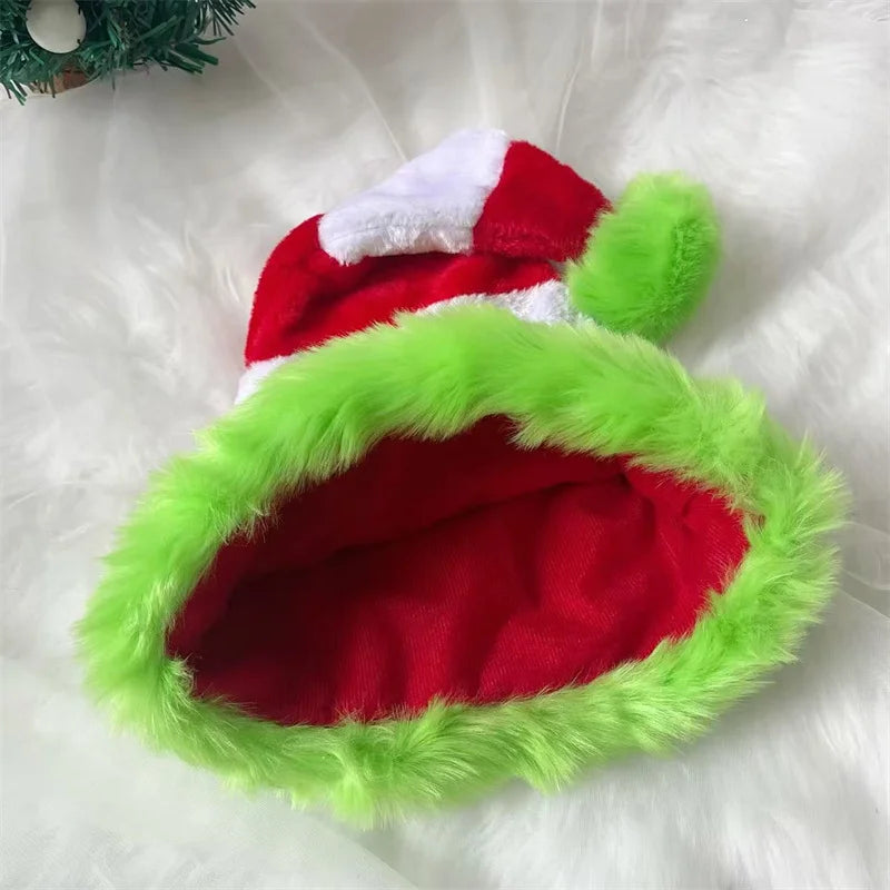 Plush Holiday Santa Hat™